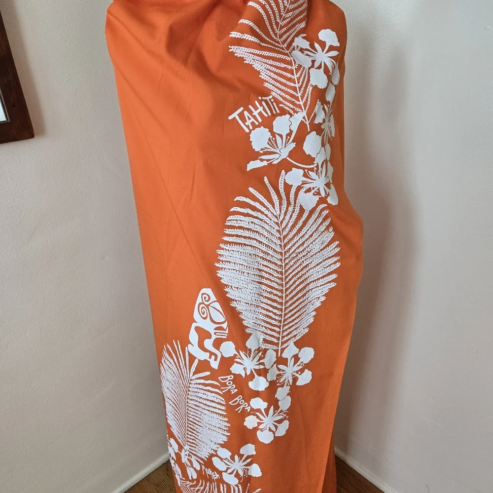 Vintage Tahitian Orange Sarong NOS - Picture 4 of 9